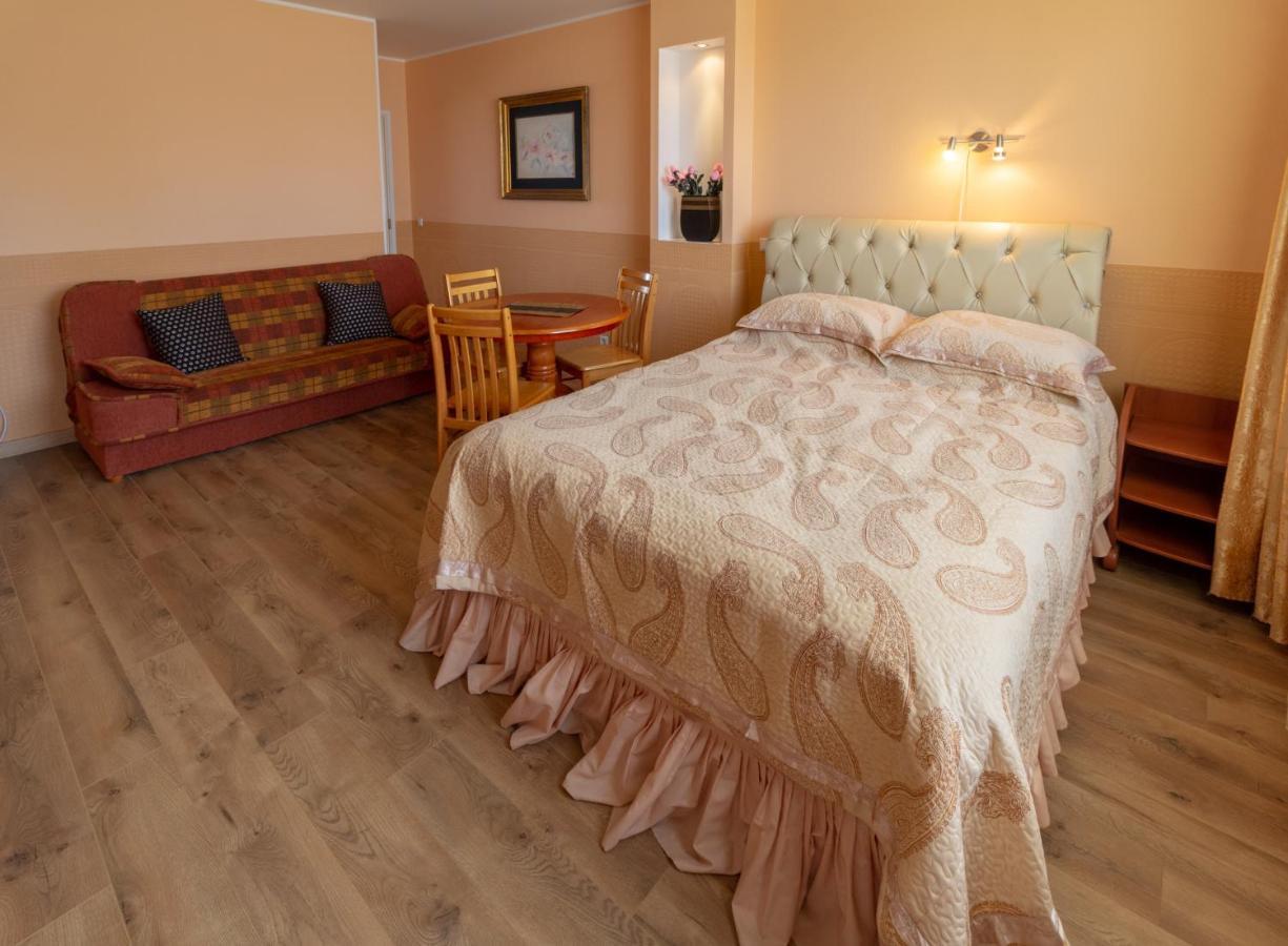 Fortuna Apartments Pärnu Kültér fotó